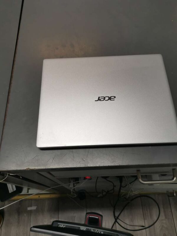 acer swift 3  | Intel Core i5-1035G4 | 8gb ram  | Iris Plus Graphics  | 512GB SSD | Zustand: Sehr Gut – Bild 2