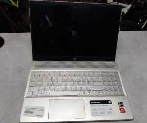 HP Pavillion 15-cw10121a | AMD Ryzen 3 3300U | 12GB RAM  | 1TB HDD  | 128GB SSD  | Zustand: In Ordnung