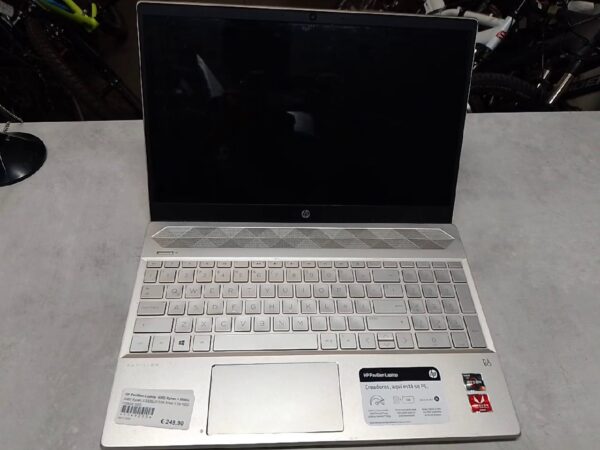 HP Pavillion 15-cw10121a | AMD Ryzen 3 3300U | 12GB RAM  | 1TB HDD  | 128GB SSD  | Zustand: In Ordnung