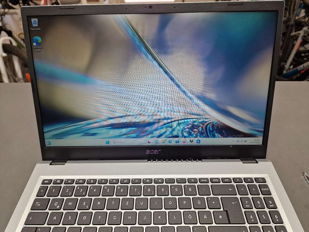 Acer Aspire 3 | AMD Athlon Gold 7220U | 8GB RAM | 256GB SSD | Win11 | Zustand: Sehr Gut – Bild 2