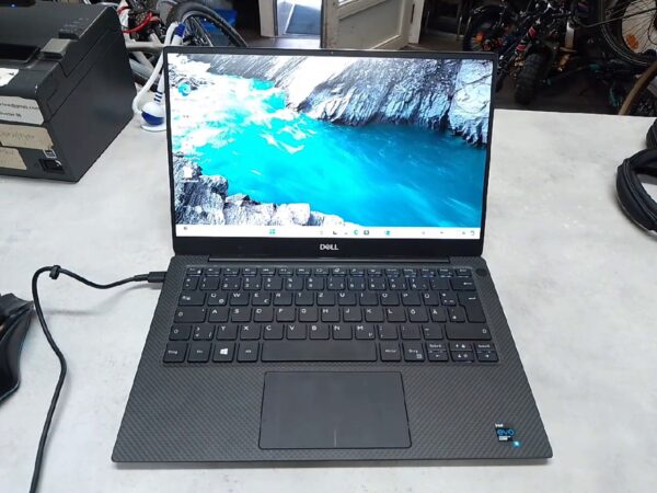 Dell Laptop Xps 13 P82G | I5-1135g7  | 8GB RAM   | 256GB SSD | Iris Xe Graphics  | Zustand: Sehr Gut
