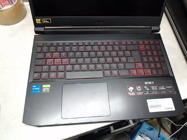 Acer Nitro 5 n20c1 | i5-11400H | 16GB RAM | 512GB SSD 
Geforce RTX 3050 | Zustand: Sehr Gut – Bild 2