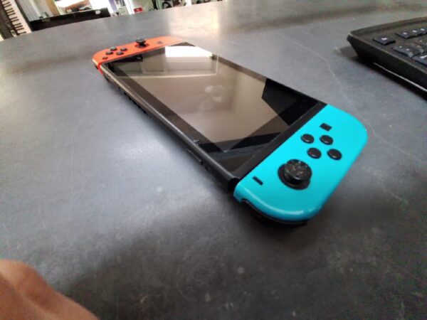 Nintendo Switch | ohne Zubehör | | Zustand: Gut | Farbe: weiss – Bild 3
