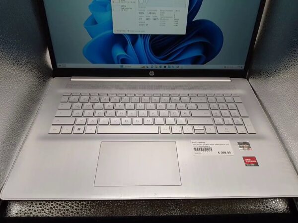 Hp 17-cp090ng  | AMD Ryzen 3 5300U | 8GB RAM  | 256GB SSD  | +mit Ladegerät  | mit Originalverpackung | Wie NEU | Zustand: Sehr Gut – Bild 2