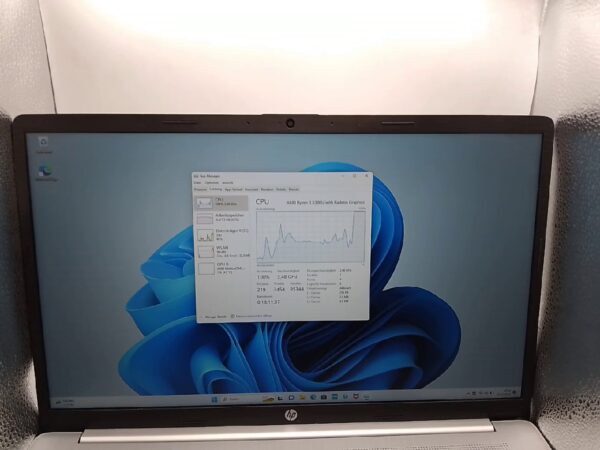 Hp 17-cp090ng  | AMD Ryzen 3 5300U | 8GB RAM  | 256GB SSD  | +mit Ladegerät  | mit Originalverpackung | Wie NEU | Zustand: Sehr Gut – Bild 3