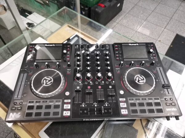 Numark NV 2 DJ Controller | Zustand: Gut – Bild 5