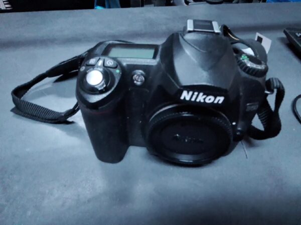 Nikon D50 schwarz Body  | mit Akku | ohne Ladegerät | Zustand: Gut – Bild 2