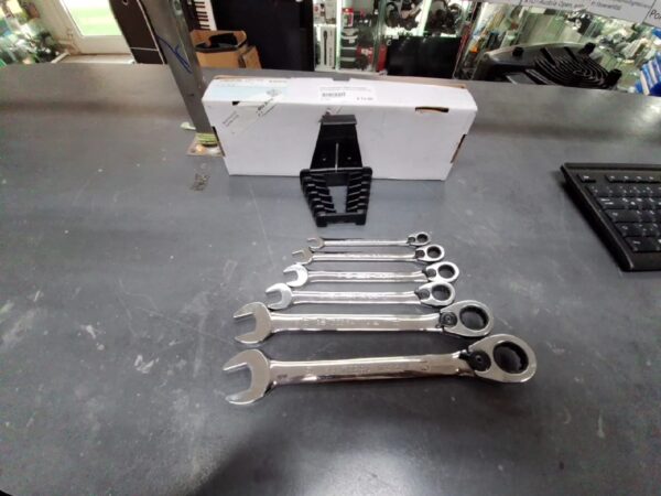 Ringmaul Ratschenschlüssel Set 6tlg. | 8-19mm - ZEBRA | mit Originalverpackung.WÜRTH 071425250 |  Ringmaul Ratschenschlüssel Set 6tmit Ladegerät. | 8-19mm - ZEBRA | Zustand: Wie Neu – Bild 3