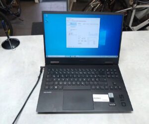 Omen 15-ek1910ng D15  | i7-10870H | 16GB RAM | 1TB SSD Ladegerät hat  wackelkontakt  | Zustand: Gut