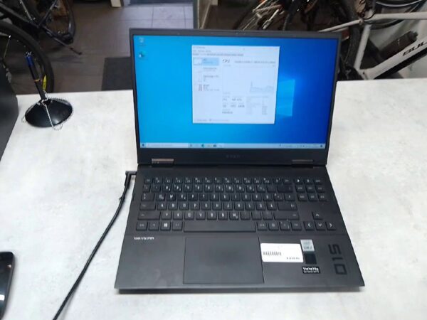 Omen 15-ek1910ng D15  | i7-10870H | 16GB RAM | 1TB SSD Ladegerät hat  wackelkontakt  | Zustand: Gut