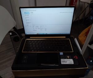 Basm Laptop | i3-8130U |  8GB RAM  | 2x 256GB SSD mit Originalverpackung | recnung | Zustand: Sehr Gut
