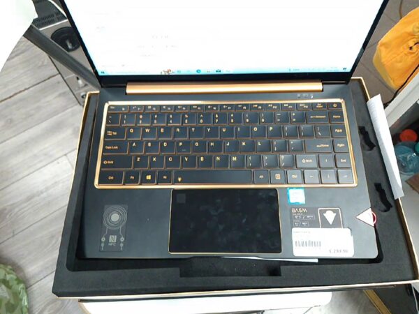 Basm Laptop | i3-8130U |  8GB RAM  | 2x 256GB SSD mit Originalverpackung | recnung | Zustand: Sehr Gut – Bild 2