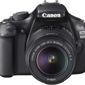 Canon EOS 1100  | mit EF-S 18-55 mm f | 3.5-5.6 DC III Objektiv | mit 1 Akku+ Ladegerät | Tasche als Geschenk | Zustand: Sehr Gut