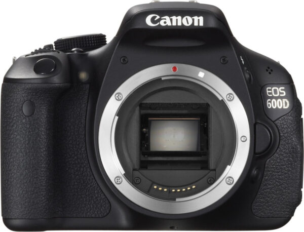 Canon Eos 600d Slr-digitalkamera | nur Gehäuse | ohne Akku | ohne Ladegerät | ohne Objektiv | Zustand: Gut