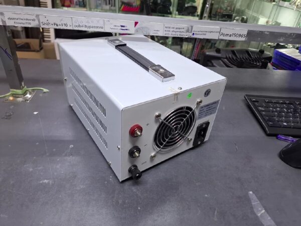 Kompaktes Labornetzgerät DP250-1S | ohne Strom Kabel | das Gerät sollte vor Ort vom Käufer ausgetestet werden. Bei dem Gerät können wir keine Garantie auf vollständige Funktionalität geben | Zustand: Gut – Bild 2