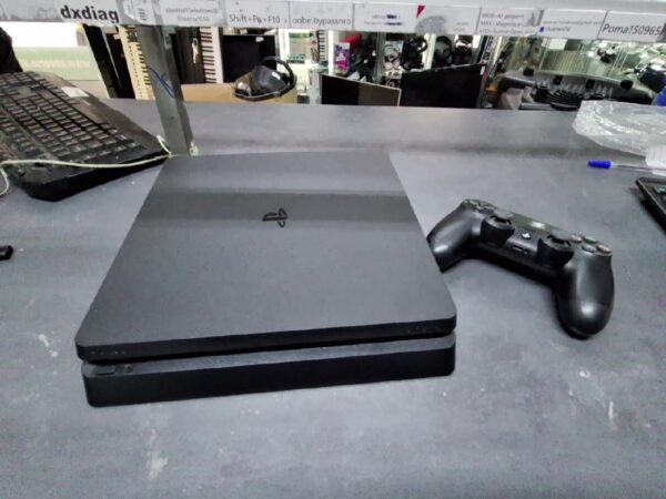 Sony PS4 Slim 500GB schwarz | Zustand: Sehr Gut | Farbe: schwarz – Bild 4