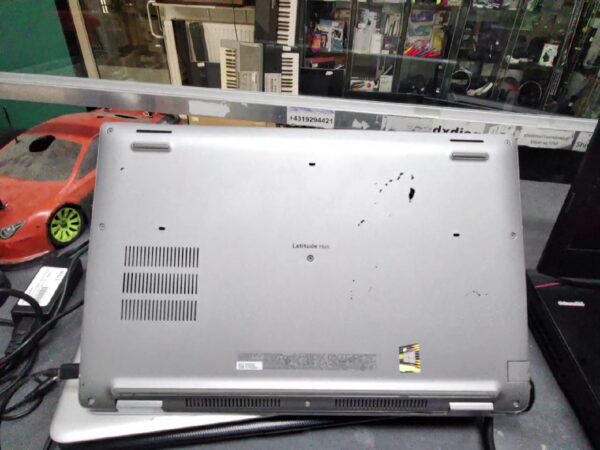 Dell Latitude 5520 i5-1145g7 2,60 Ghz, DE | 16Gb Ram | 512 Gb SSD | mit Ladegerät | Gebrauchsspuren | Zustand: Gut – Bild 3