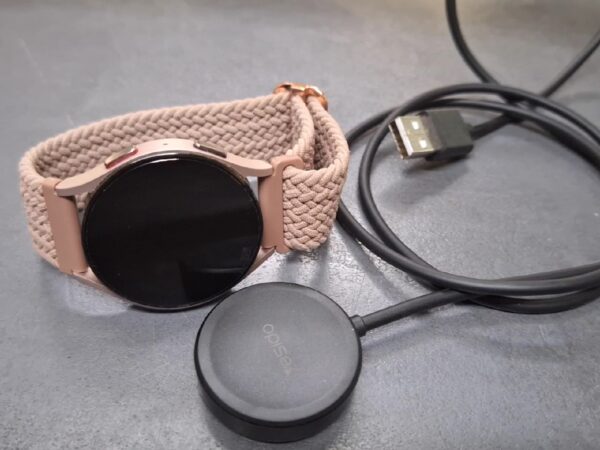 Samsung Galaxy Watch 5 40mm Sm-r900 | mit mit Ladegerät | Zustand: Sehr Gut – Bild 2