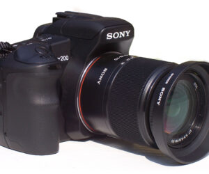 Sony Alpha 200 | mit Objektiv 18-70 | mit 1 Akku und Ladegerät | Zustand: Gut