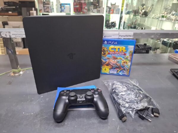 Sony PS4 Slim 500GB mit Spiele | mit Originalverpackung+ Crash Team Racing: Nitro-Fueled | Zustand: Wie Neu | Farbe: schwarz – Bild 3