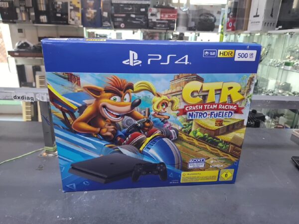 Sony PS4 Slim 500GB mit Spiele | mit Originalverpackung+ Crash Team Racing: Nitro-Fueled | Zustand: Wie Neu | Farbe: schwarz – Bild 5