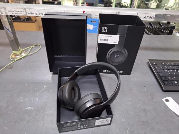 Apple Beats Solo3 Wireless Mattschwarz | mit Originalverpackung | Zustand: Sehr Gut – Bild 2