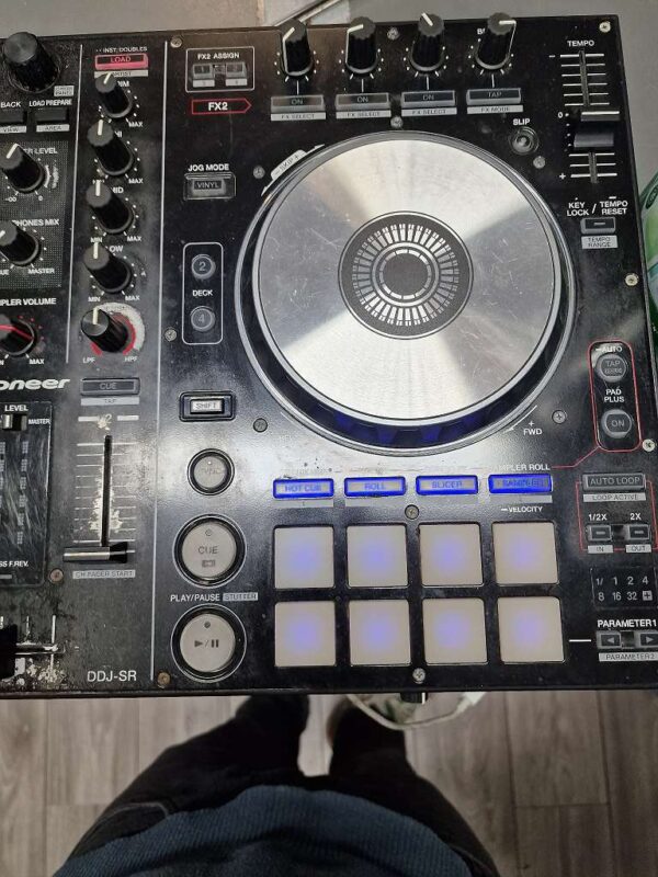 Pioneer Serato DDJ-SR  | DJ Kontroller mit Tasche | Zustand: Gut – Bild 3