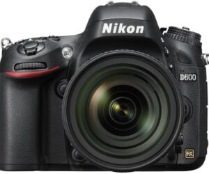 Nikon D600 Kamera   | Nikon AF-S Nikkor 85mm 1:1.8 G Objektiv Tasche +2xAKku  | +mit Ladegerät. | Zustand: Sehr Gut
