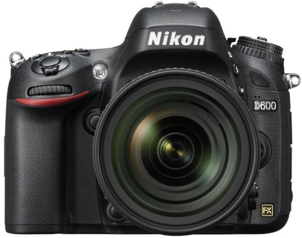 Nikon D600 Kamera   | Nikon AF-S Nikkor 85mm 1:1.8 G Objektiv Tasche +2xAKku  | +mit Ladegerät. | Zustand: Sehr Gut