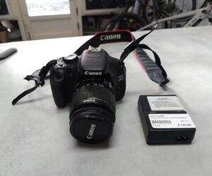 Canon Eos 600d  | +Canon 18-55  | tasche 2xAKKU+ladestation  | Zustand: Sehr Gut