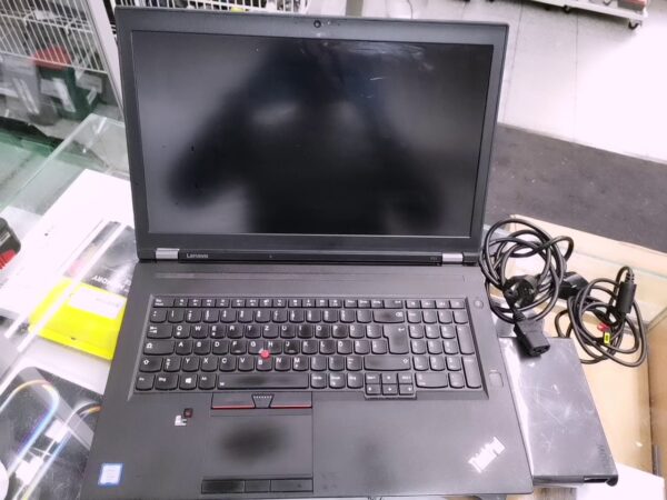 Lenovo Thinkpad P71, 17,3" Uhd, Xeon  | E3-1535M | 32GB RAM | 1 TB SSD | Quadro P4000 | Zustand: Gut