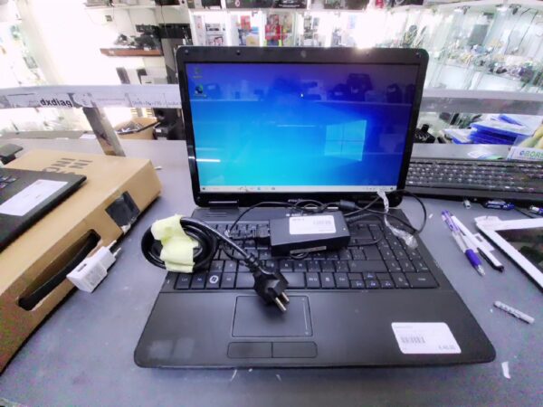 Emachines E525 Leptop | Ohne Garantie |Intel Celeron Dual-Core CPU 1.90GHz | 2.00GB RAM | 128GB HDD | Win 10 | DE | mit mit Ladegerät
 | Zustand: Gut – Bild 2