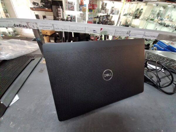 Dell Latitude 7410 I5-10310u, 14 zoll Touch, DE | 8Gb Ram | 256 Gb SSD | Intel UHD Graphics | Win 10 Pro | mit mit Ladegerät | die Taste Y  haltet sich nicht gut | trodzdem funktioniert. | Zustand: Gut – Bild 4