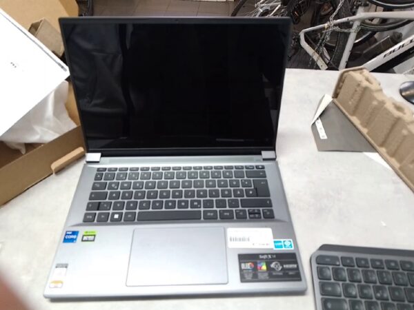 Acer Swift X 14 SFX14-71G-79CT | mit Originalverpackung | OLED 2 |8K I7 - 13700h | 32 Gb | 1Tb | GeForce RTX 4050 | Steel Gray | hinter auf seiten hat  klein bruch!  | Zustand: Gut – Bild 3