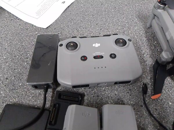 Dji Air 2s (eu) Drohne - Grau | Tasche  | mit 3 Akkus | Ladestation | zubehör | Zustand: Wie Neu – Bild 3