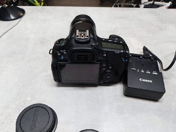 Canon Eos 60d  | +Canon EFS 55-250mm  | +1xAKKU | 1xmit Ladegerät  | Zustand: Gut – Bild 4