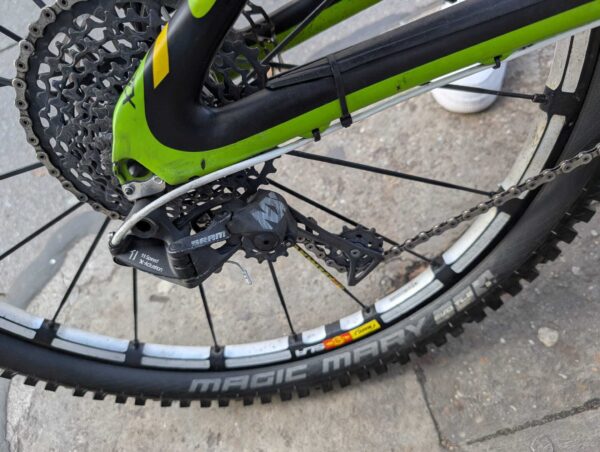 Cannondale Trigger 27.5 Carbon Team | Mit Rechnung Von 03.12.2024 – Bild 3