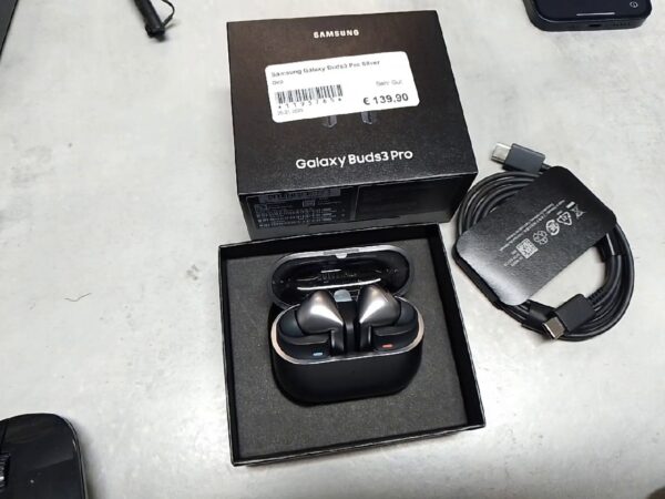 Samsung Galaxy Buds3 Pro Silver | mit Originalverpackung | Zustand: Sehr Gut – Bild 2