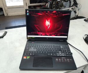 Acer Nitro 16   | Ryzen 7 7840hs | 16GB RAM  | 1TB  | Nvidia Geforce RTX 4070 8GB   | Mit ladegerät  | Zustand: Wie Neu