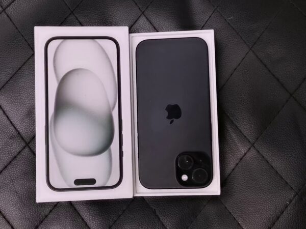 iPhone 15 128GB | Akku 92% mit Originalverpackung  | SimLock: Frei | Zustand: Sehr Gut | Farbe: schwarz – Bild 3