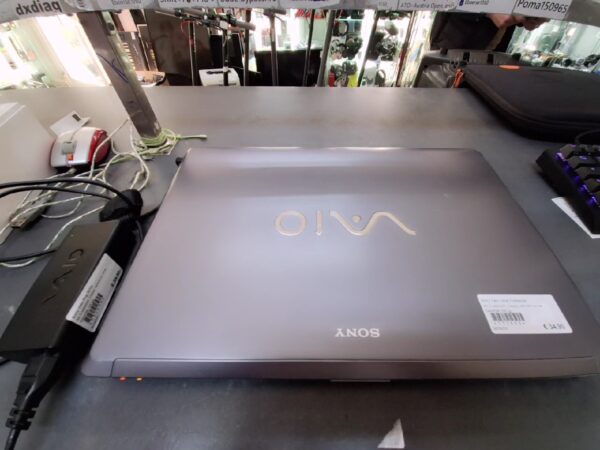 Sony Vaio Pcg-3h1m | als Ersatzteile | Dispay verbrannt | ohne Garantie | mit mit Ladegerät | Zustand: Schlecht – Bild 2