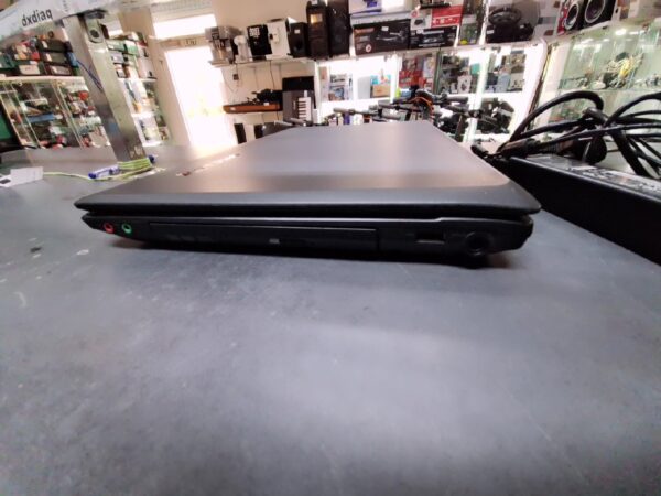 Lenovo G565 Athlon II P320, 15 Zoll, DE | 4Gb | 300Hb HDD | Win 10 Home | mit mit Ladegerät | Zustand: Sehr Gut – Bild 5