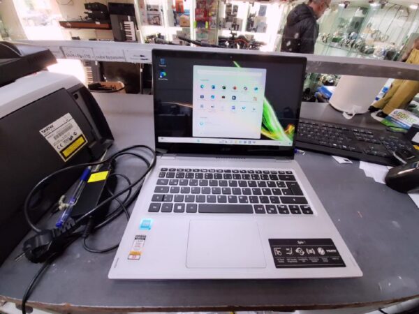 Acer Spin 1 sp114-31, DE | Celeron N5100 | 4 GB RAM | 128 GB Flash | 14 Zoll Touch Display | mit mit Ladegerät | Zustand: Sehr Gut – Bild 2