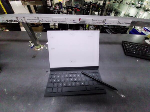 reMarkable 2 Paper Tablet 10,3 Zoll | mit Stift+ Hülle-Tastatur | Zustand: Sehr Gut – Bild 3