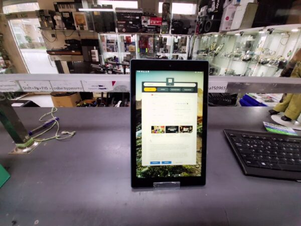 Amazon Fire HD 10 9 Gen 32Gb | Display hat Flecke | Zustand: Gut – Bild 2