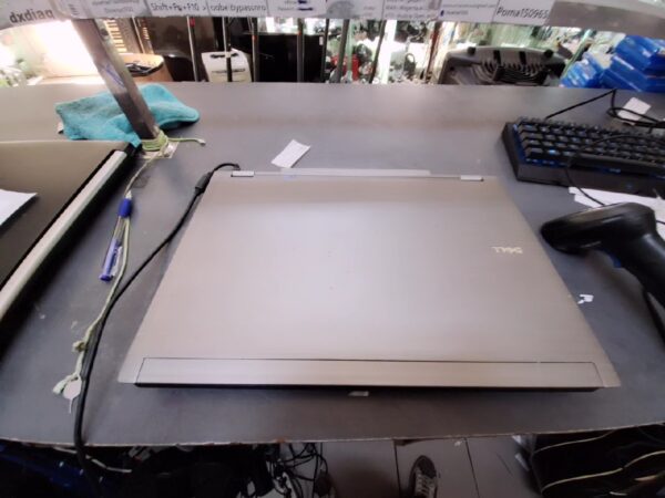 Dell Latitude E6510 I5-m560 | 4Gb | 500gb HDD | Win 10 Pro | mit Ladegerät | Zustand: Gut – Bild 3