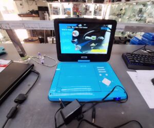 SUNPIN Pd101 Portable Dvd Player | 12 |5 Zoll | ohne mit Fernbedienung | mit Adapter | Zustand: Gut