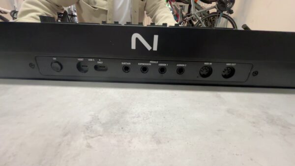 Native Instruments Kontrol S49n Mk3  | +Strom Kabel – Bild 2