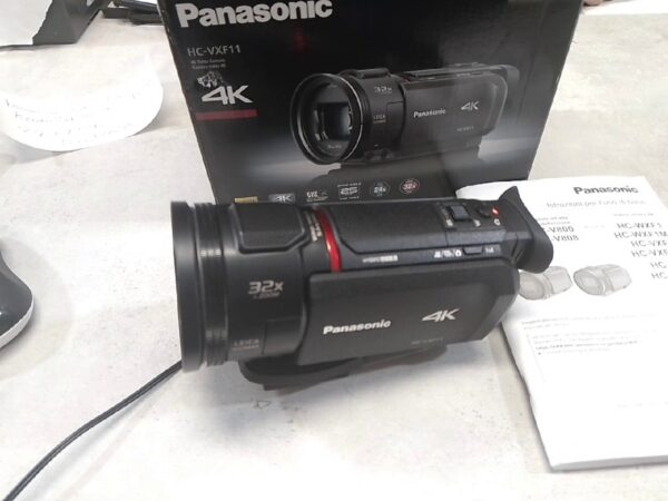 Panasonic HC-VXF11 Videokamera Camcorder 4k | mit Originalverpackung | 1xAKKU | mit Ladegerät | Zustand: Wie Neu