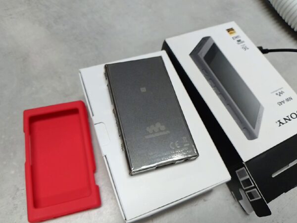Sony Nw-A40series 16GB  | mit Originalverpackung+mit Ladegerät  | Zustand: Sehr Gut – Bild 3